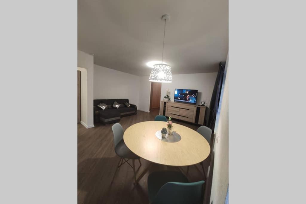 Cozy Stay In Unique Town - Kėdainiai Eksteriør billede